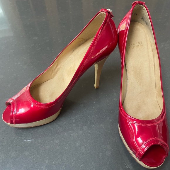 Stuart Weitzman Candy Apple Red Patent Leather Peep Toe Platform High Heel 8.5M - Picture 1 of 8